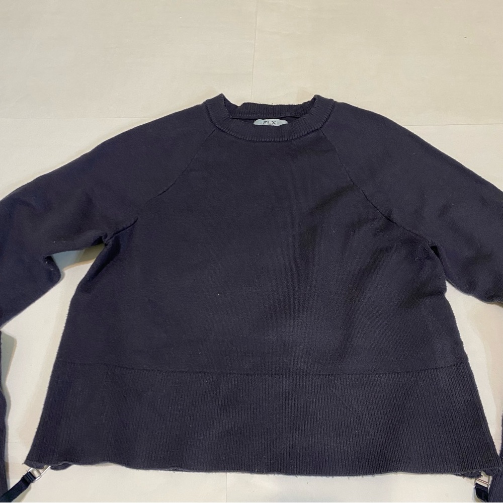 ⭐️FLX Navy Blue Women's Top - Picture 3 of 12